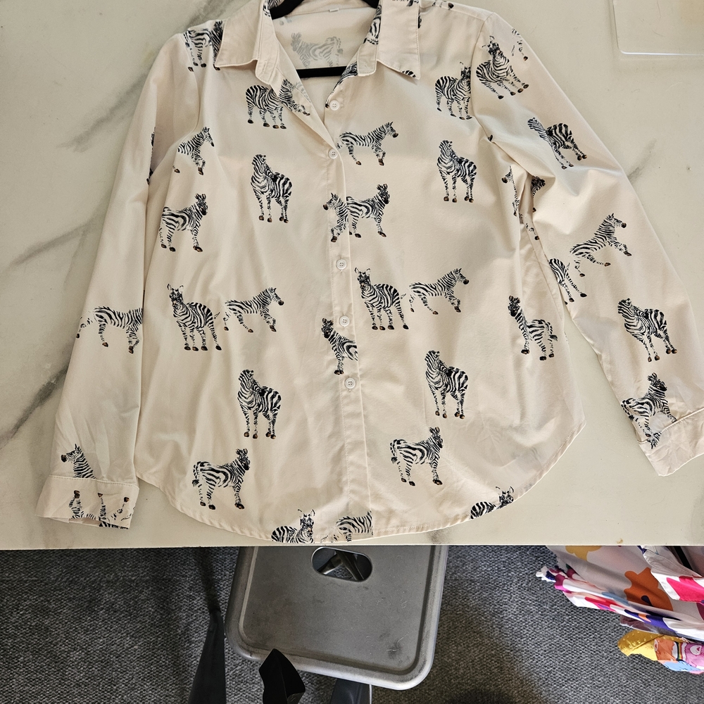 SHEIN Cream Zebra Print Blouse
